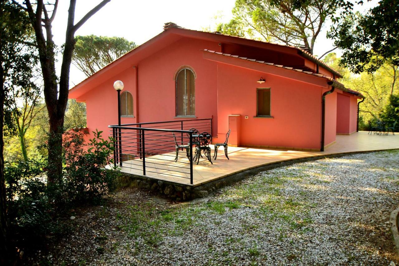 Agriturismo Poggio Al Pino Montelupo Fiorentino Exteriör bild